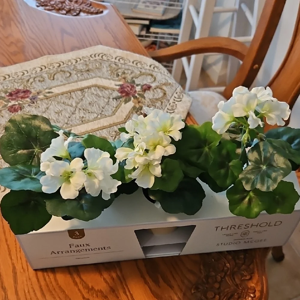 NWT Threshold Faux Floral Geraniums - White Blooms with Green Foliage. Set of 3